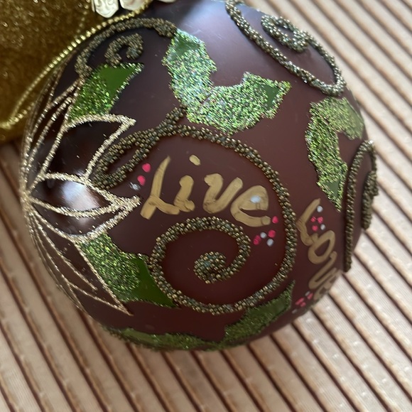 Custom Christmas ornament,LIVE LAUGH,LOVE.Special date 11-16-2013 & glitter box. - Picture 3 of 6